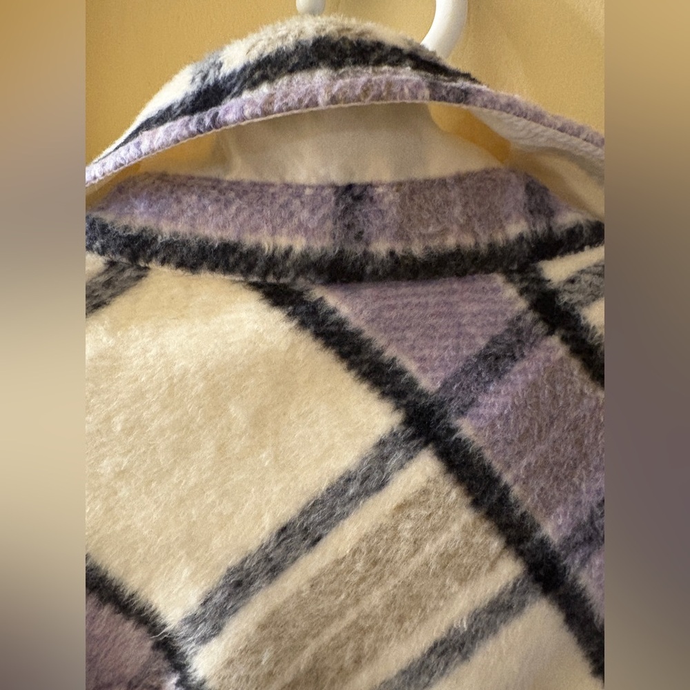 Vero Moda Cream and Purple Plaid Teddy Jacket - Picture 15 of 16